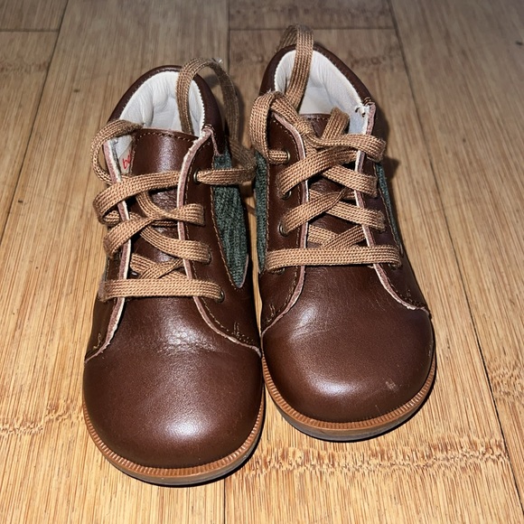 Beberlis Brown Lace-up Baby Bootie - size 21 (5.5 US) - Picture 2 of 5